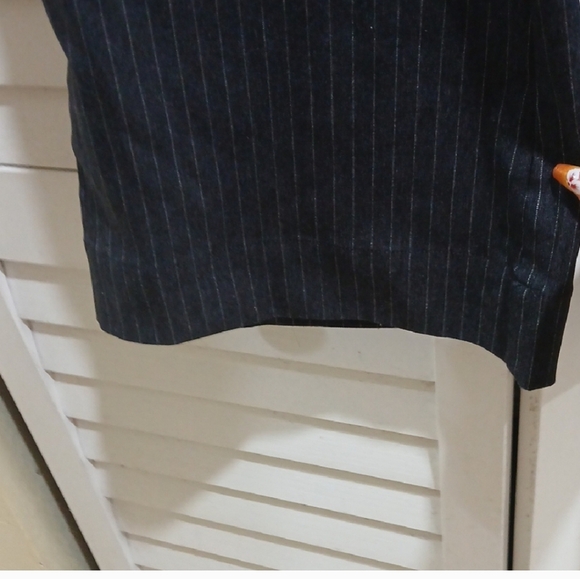 Silence +Noise Grey White Pin Striped Pants - Picture 3 of 6